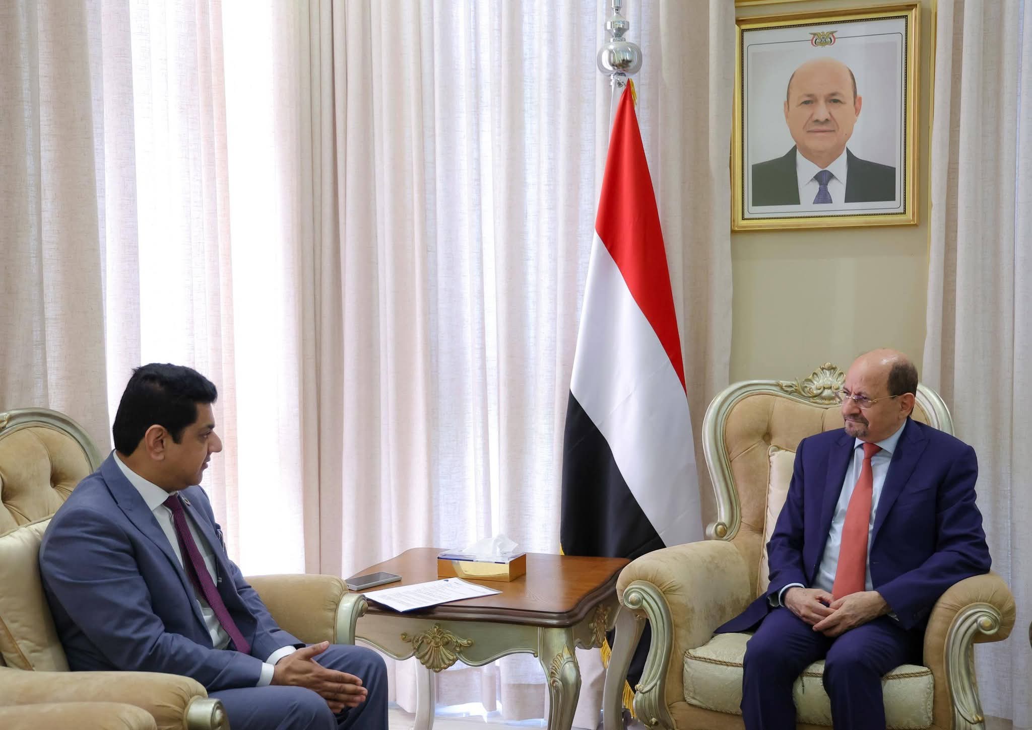 رئيس الوزراء يستقبل وفداً من مكتب الأمم المتحدة لخدمات المشاريع