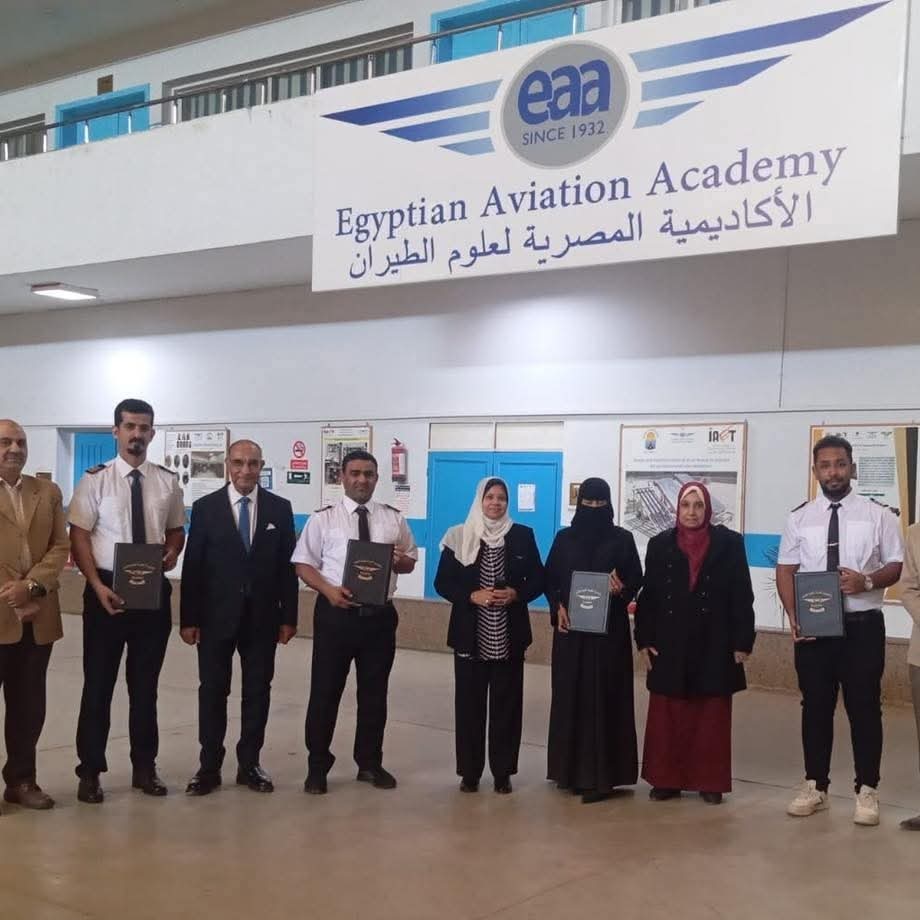 اختتام دورة “خطة طوارئ المطار” بالقاهرة