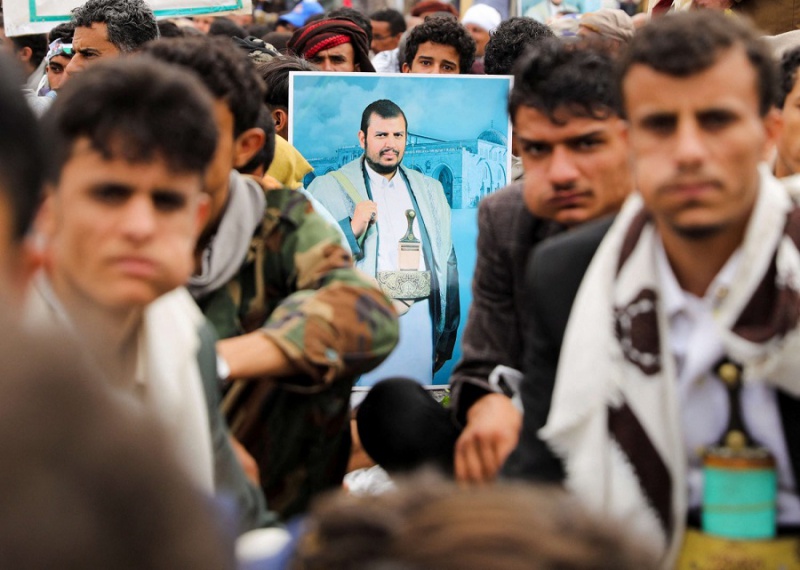 الحوثي في حالة انتظار، أم تغيير استراتيجي؟